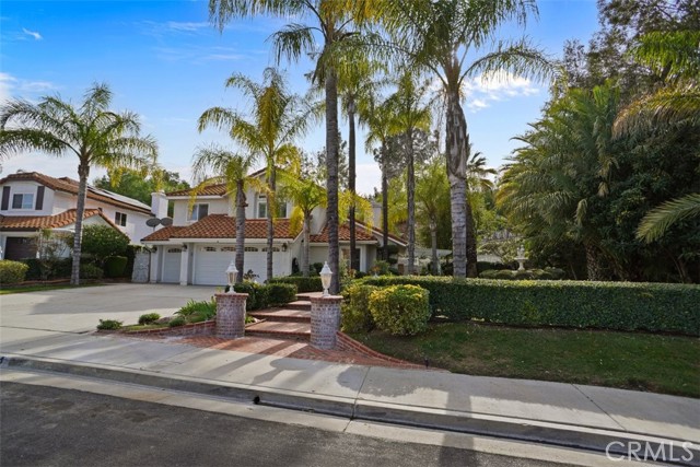 Property photo of 24844 Bracken LN