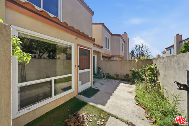 Property photo of 3442 Del Amo BL
