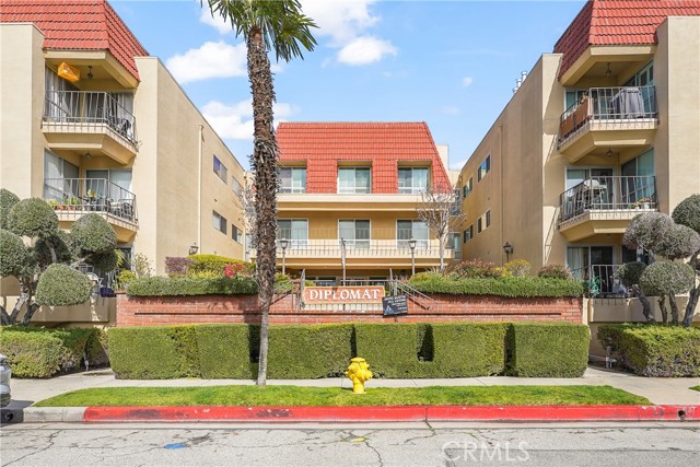 Property photo of 5845 Doverwood DR