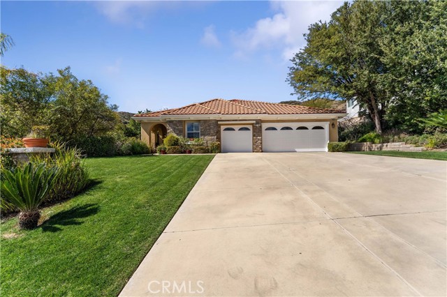 Property photo of 28403 Hawks Ridge DR