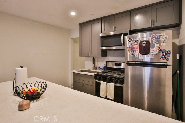 Property photo of 17200 Newhope ST