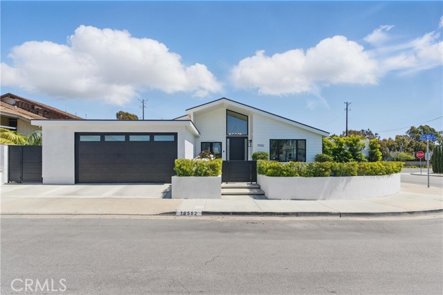 Photo of 19582 Summer Breeze Ln