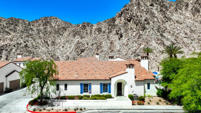 Property photo of 77732 Tradition DR