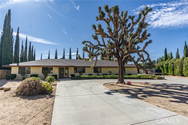 Property photo of 20407 Eyota LN