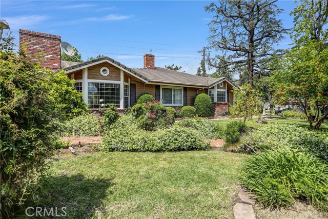 Property photo of 37 Sierra Madre BL