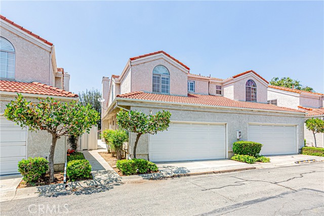 Property photo of 13184 Spire CR