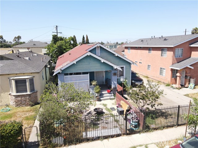 Property photo of 205 W 98th ST