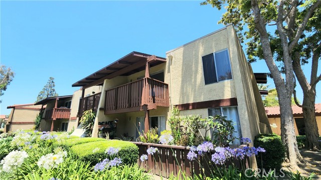 Property photo of 1010 W Macarthur BL