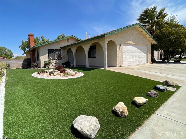 Property photo of 637 E Avenue J9