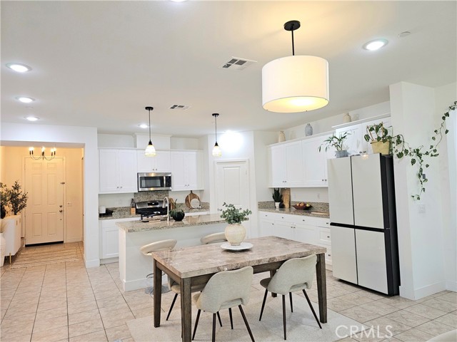 Property photo of 62880 Loftwood ST