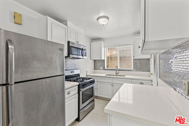 Property photo of 4108 Santa Rosalia DR