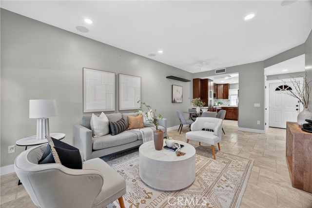 Property photo of 188 Via Contento