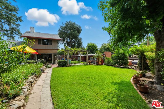 Property photo of 2186 Mar Vista AV
