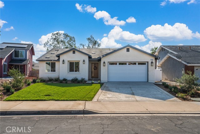 Property photo of 12178 Zinnia ST