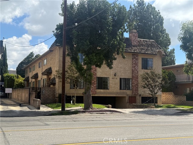 Property photo of 5916 Whitsett AVE