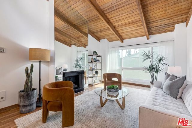 Property photo of 4900 Overland AV