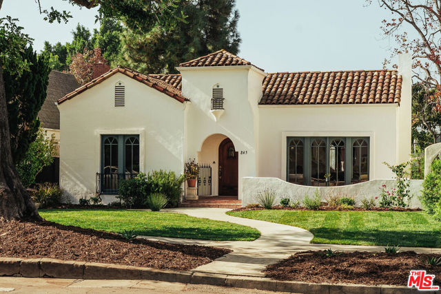 Property photo of 845 S Muirfield RD