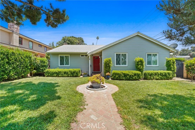 Property photo of 112 N Garfield PL