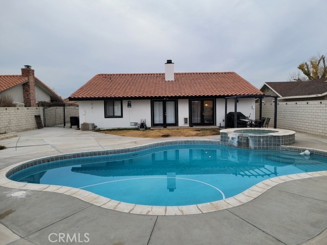 Property photo of 13535 Driftwood