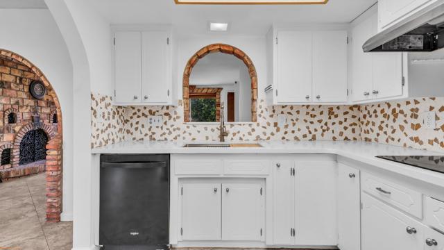 Property photo of 9980 Hoylake RD