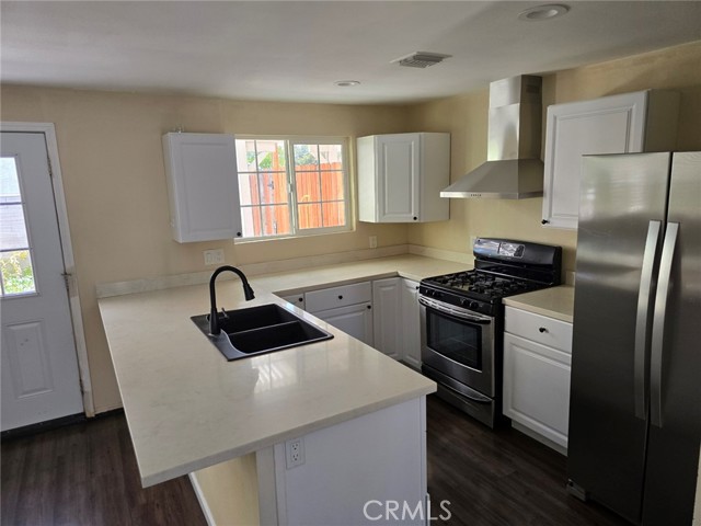 Property photo of 1432 E Fresno