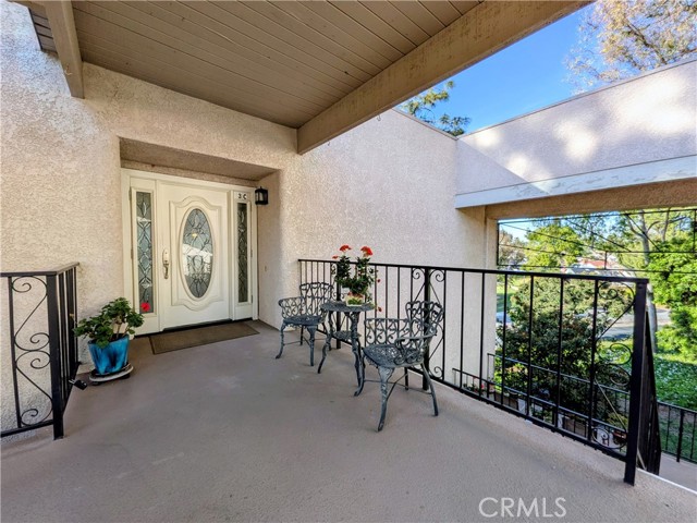 Property photo of 5499 Paseo Del Lago