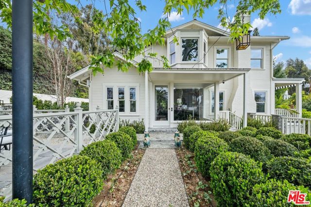 Property photo of 1231 Hilldale AV