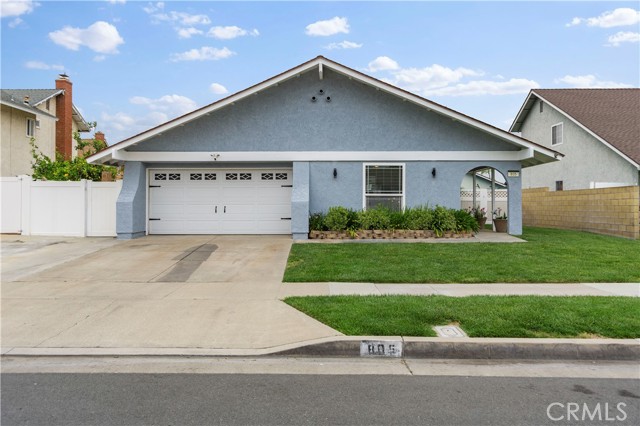 Property photo of 805 W Brentwood AV