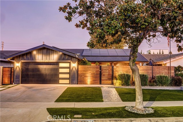 Property photo of 187 S Shattuck PL
