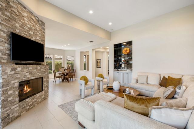 Property photo of 502 Desert Holly DR
