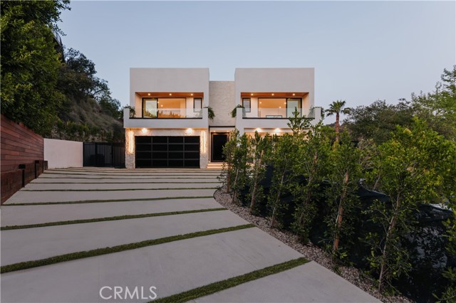 Property photo of 2608 Zorada DR