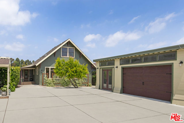 Property photo of 844 E Kensington RD
