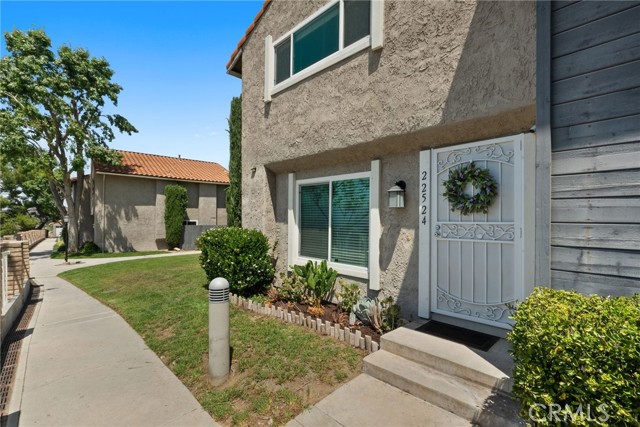 Property photo of 22524 Paseo Terraza