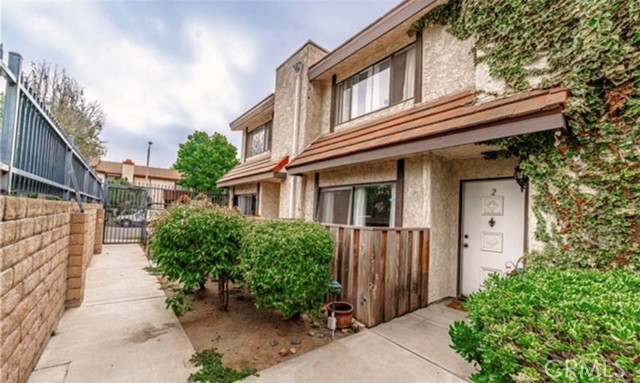 Property photo of 9525 Sylmar AV
