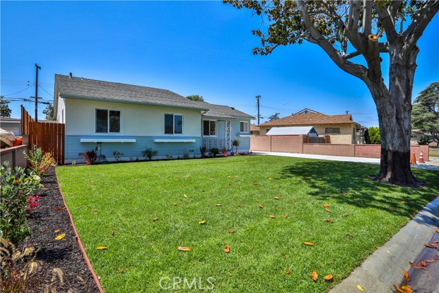 Property photo of 12142 Stanford AV