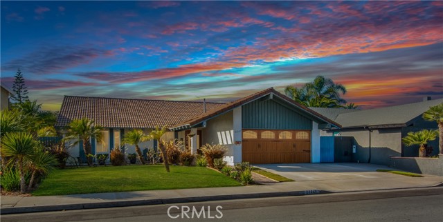 Photo of 21041 Strathmoor Ln