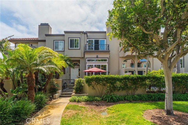 Property photo of 19322 Archfield LN