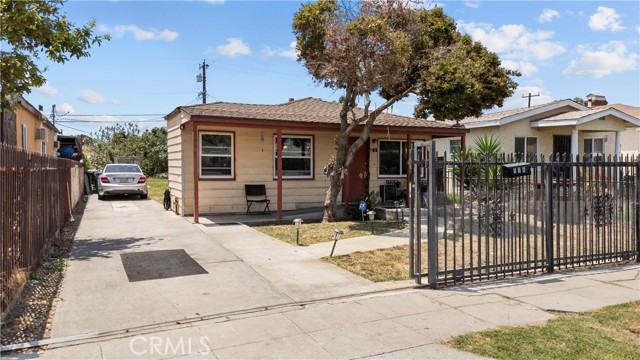 Property photo of 908 W 132nd ST