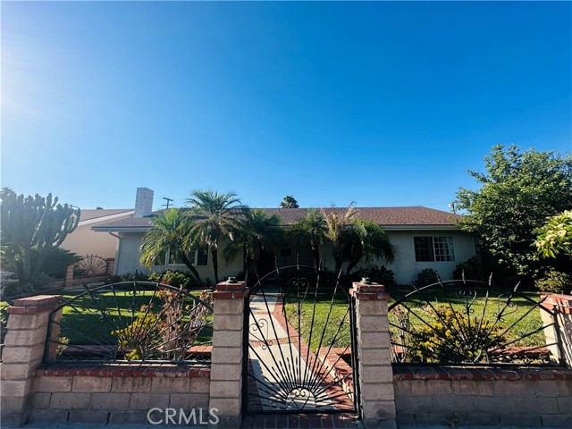 Property photo of 22427 Vanowen ST