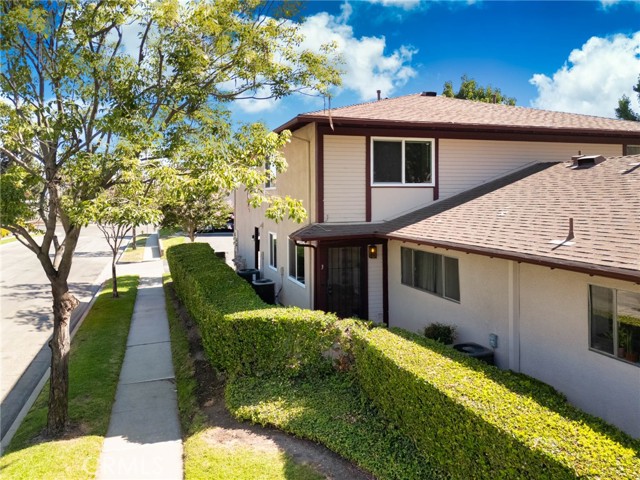 Property photo of 1102 W Calle Del Sol