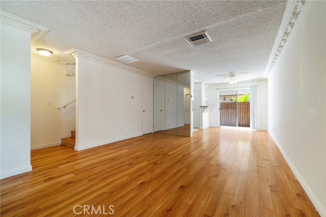 Property photo of 17045 Roscoe BL