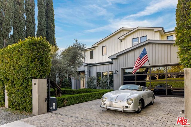 Property photo of 4533 Gentry AV