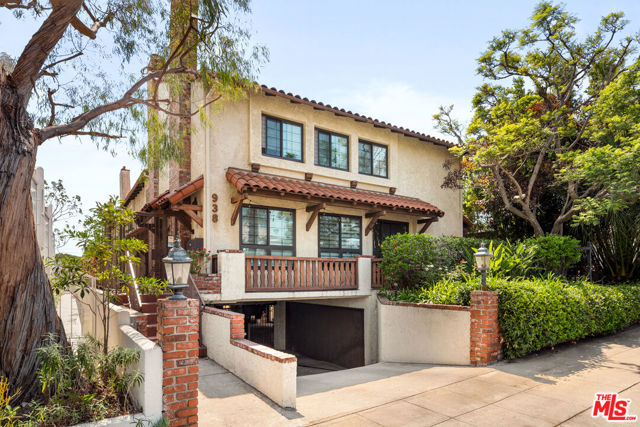 Property photo of 938 18th ST