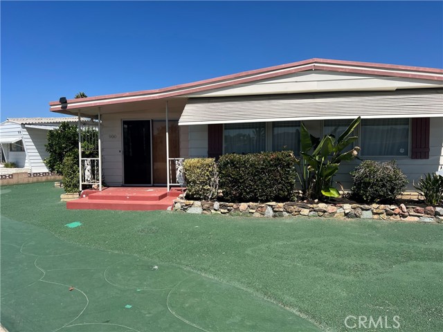Property photo of 900 W Johnston