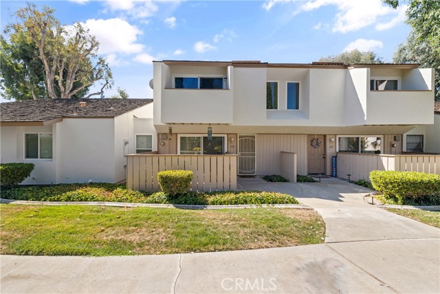 Property photo of 329 Surry CT