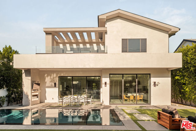 Property photo of 4445 Camellia AV