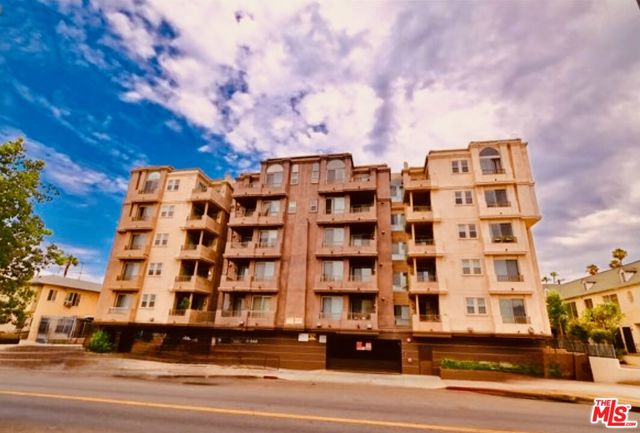Property photo of 848 Irolo ST