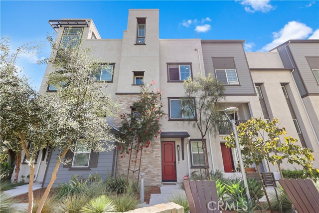 Property photo of 725 S Mosaic ST