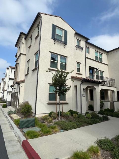 Photo of 220 Babson Ct