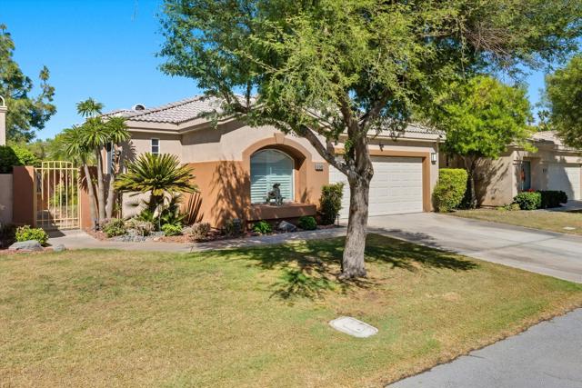 Property photo of 67642 S Laguna DR